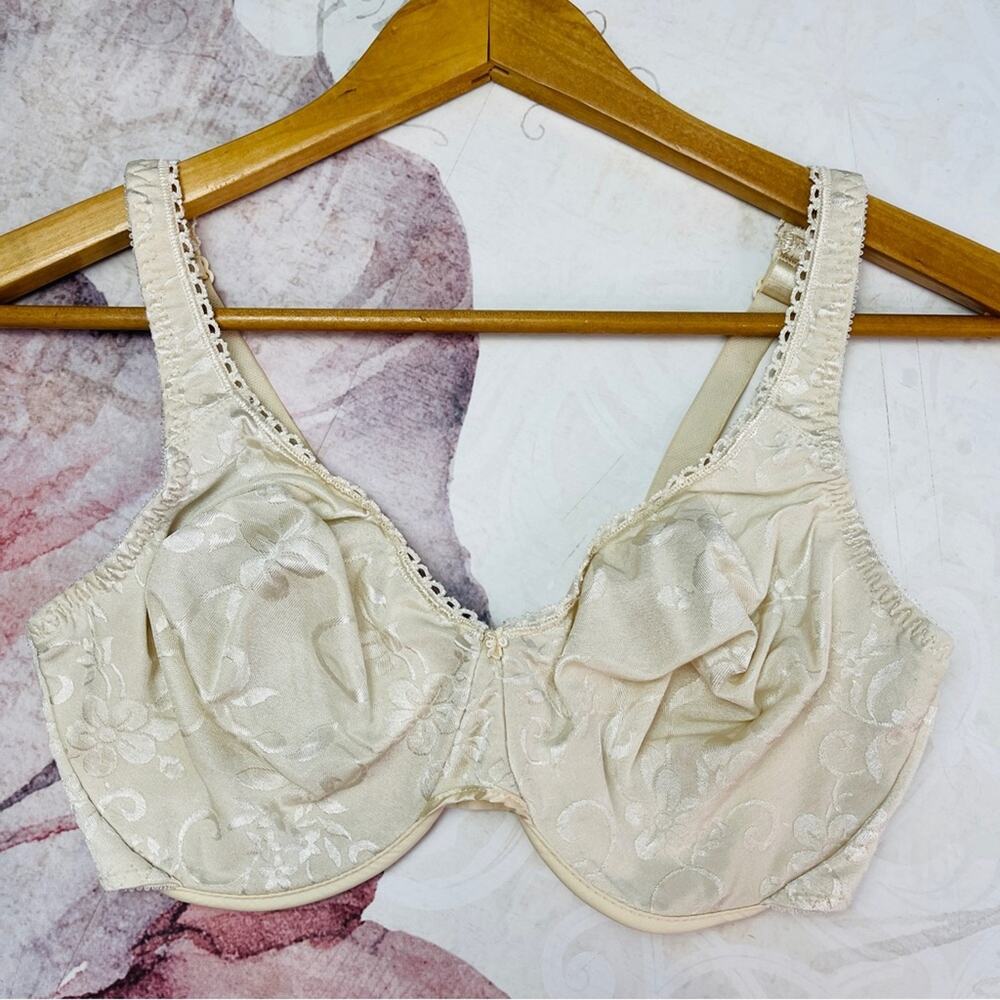 Bali 3940 Cream Bra With Underwire Size 36DD